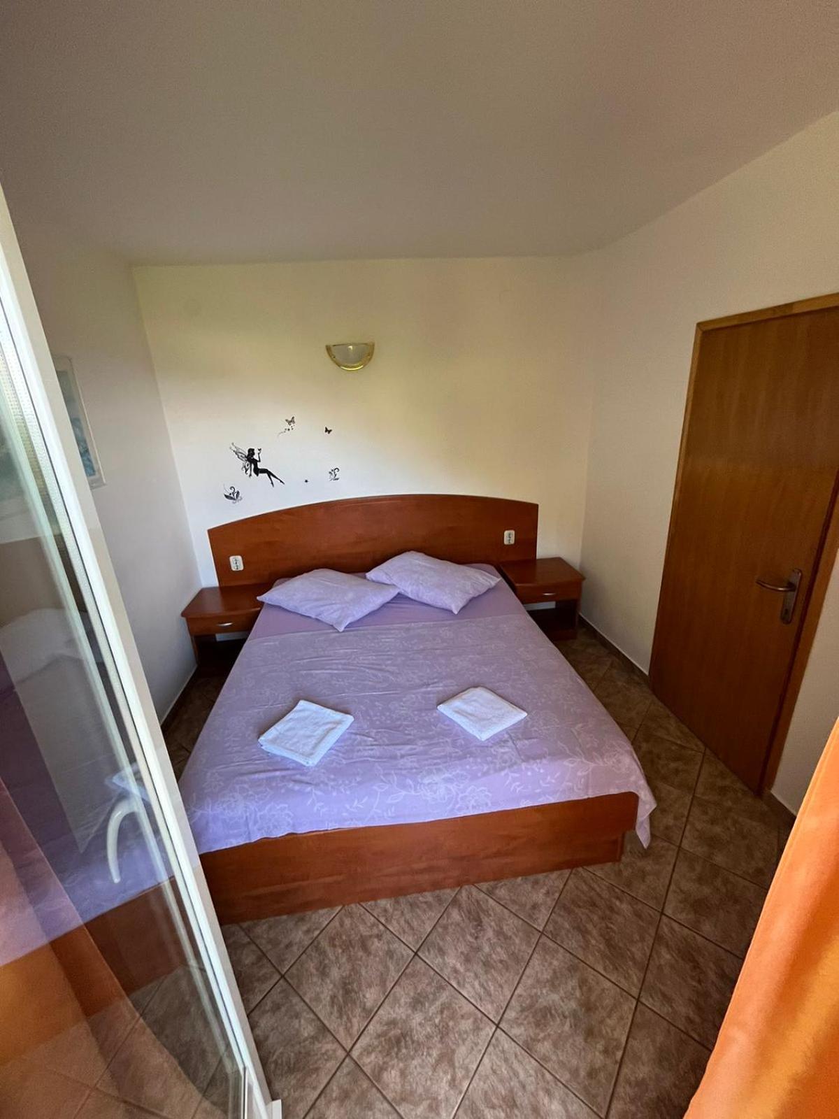 Apartment Jelena Rab Town Pokoj fotografie