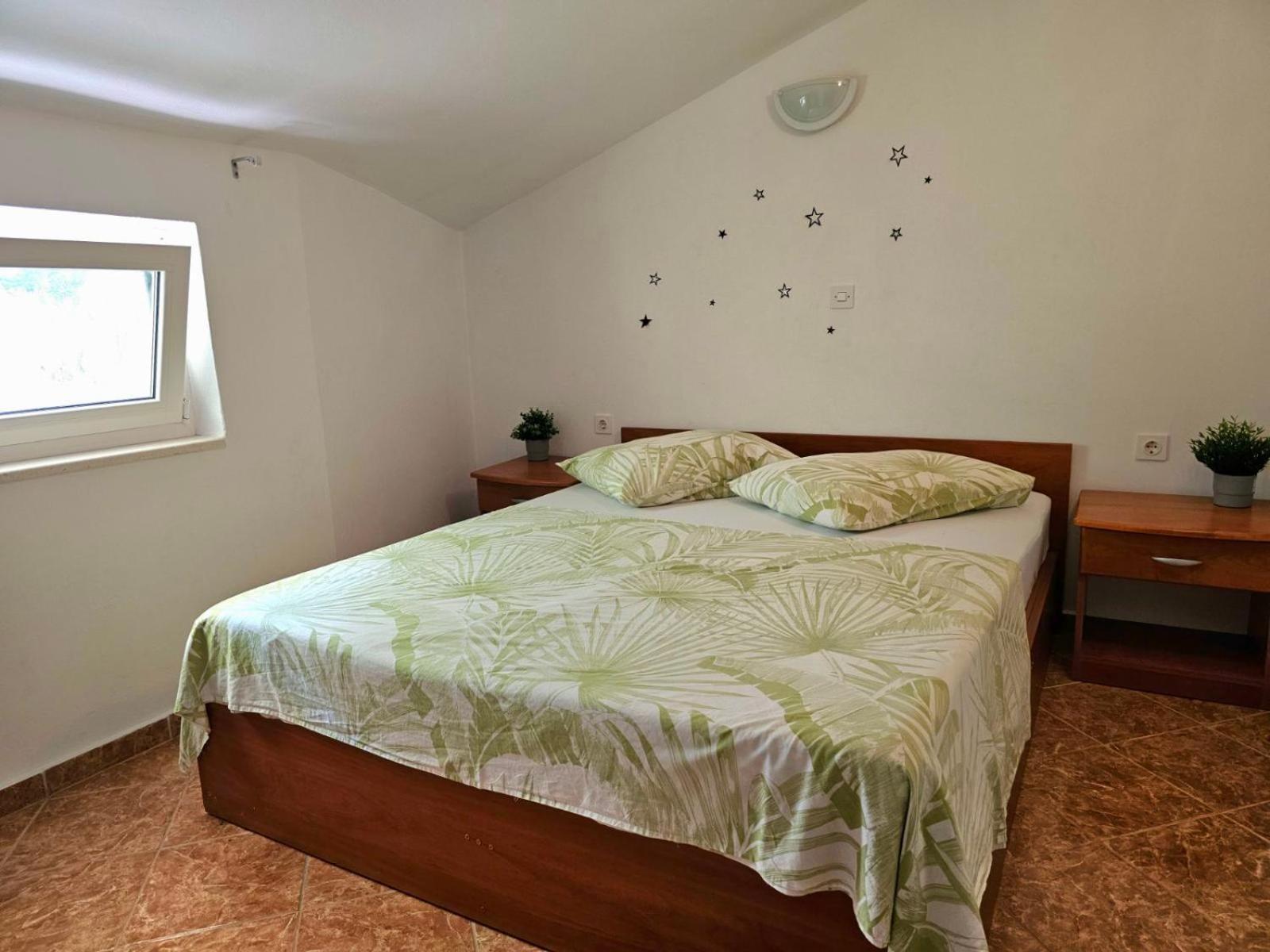 Apartment Jelena Rab Town Exteriér fotografie