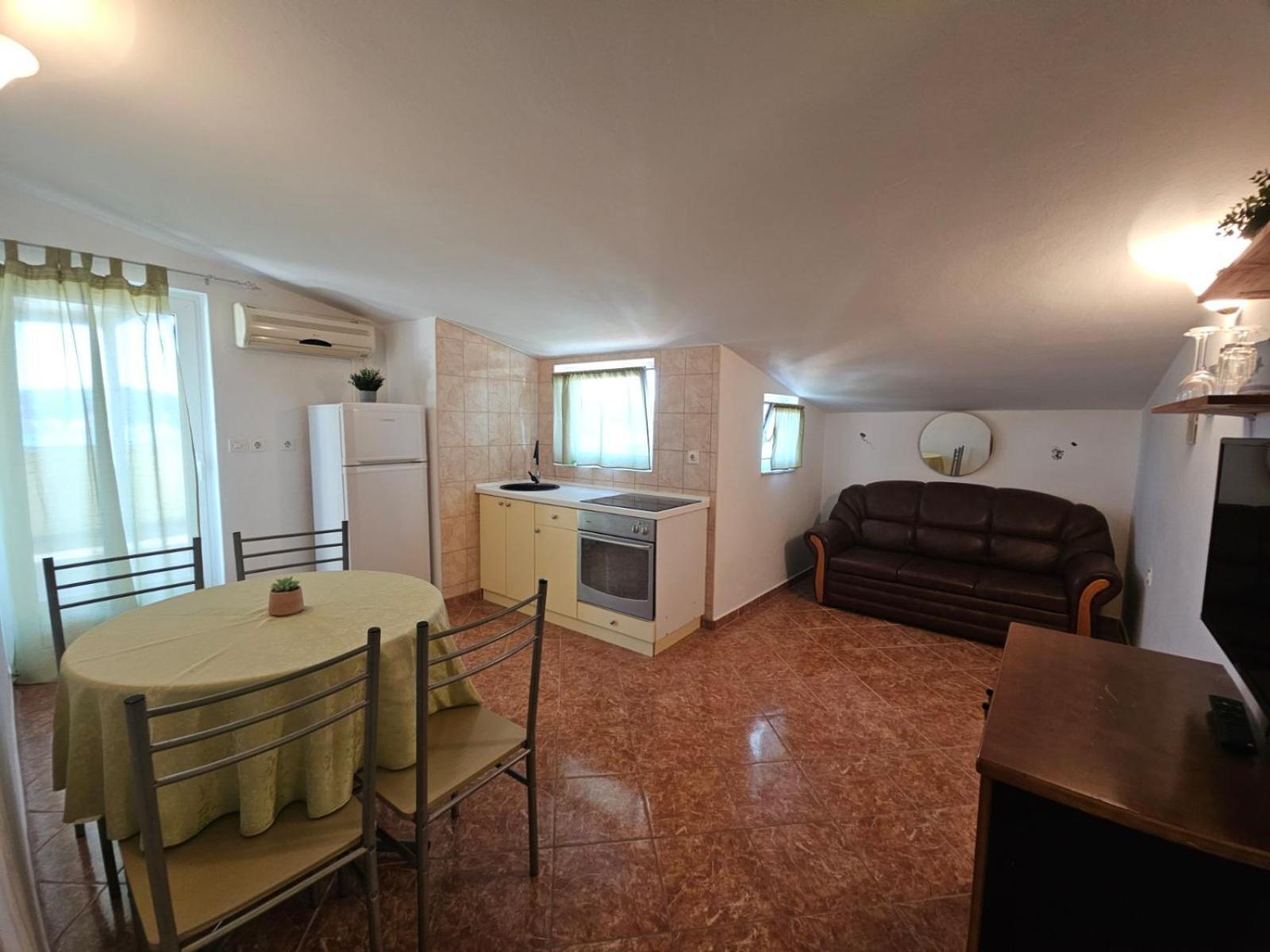 Apartment Jelena Rab Town Exteriér fotografie