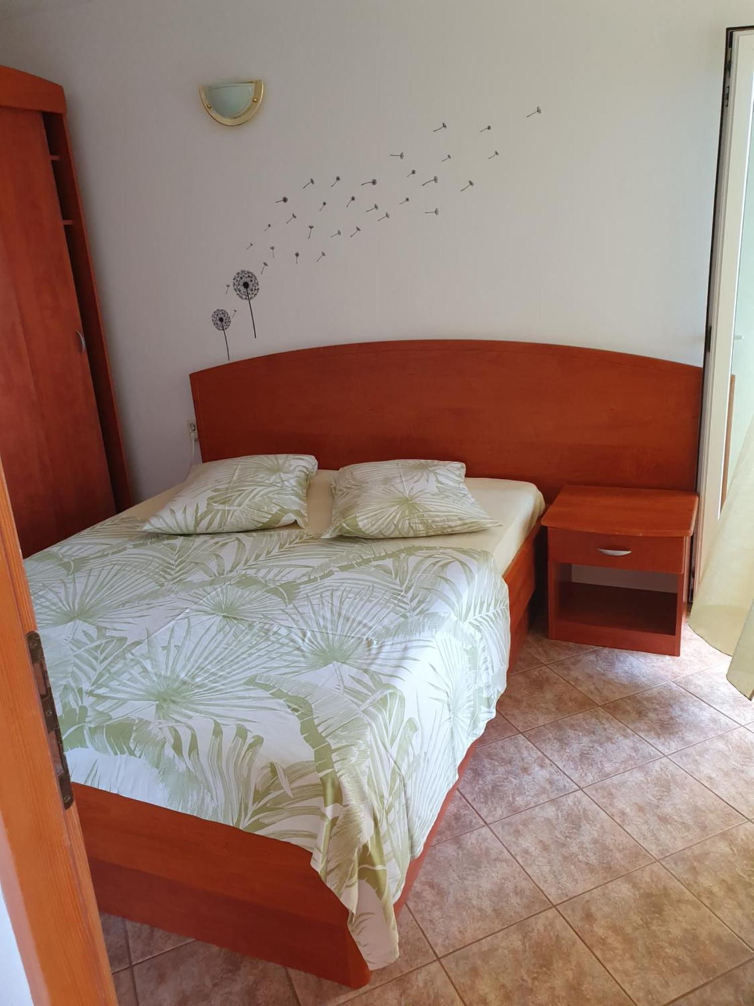 Apartment Jelena Rab Town Exteriér fotografie