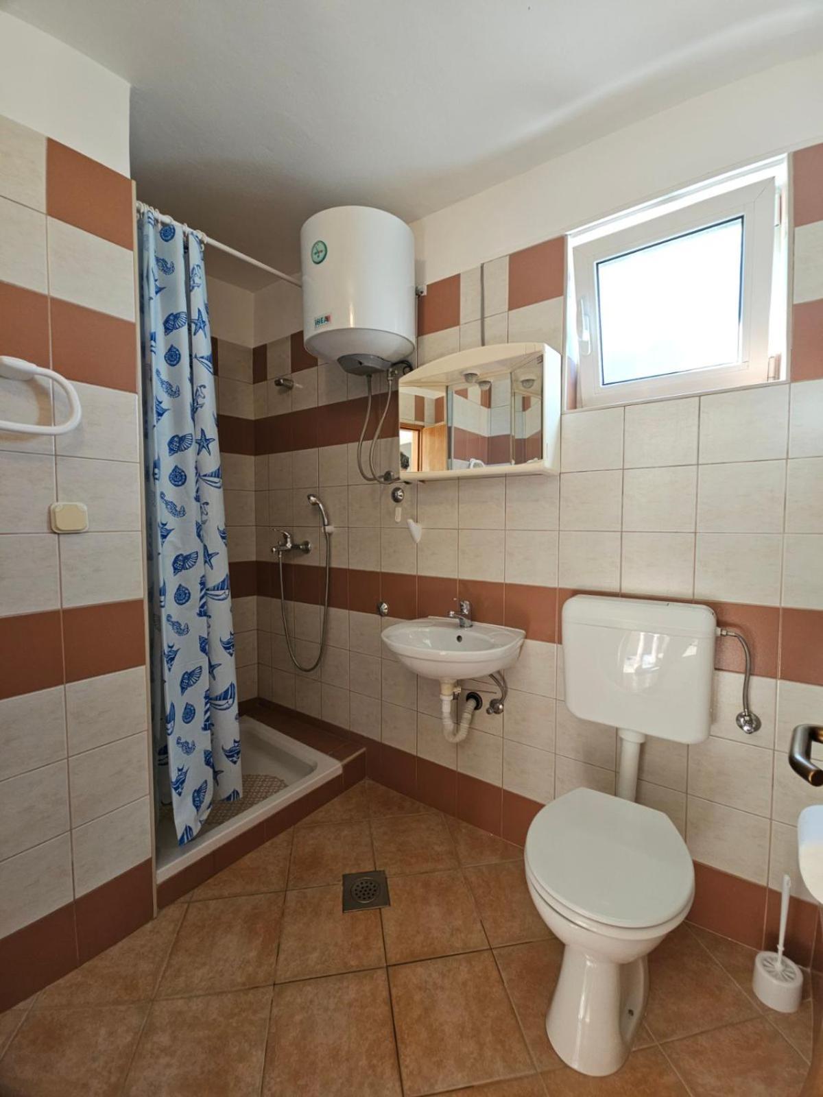 Apartment Jelena Rab Town Exteriér fotografie
